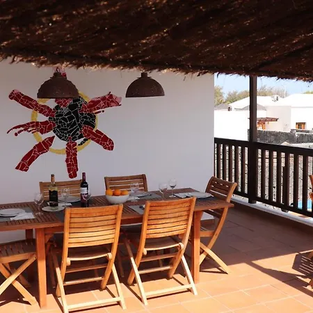 别墅 Villa Casa Kunu Chez Bernard Et Sophie 普拉亚布兰卡
