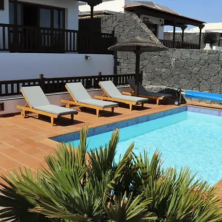 Villa Casa Kunu chez Bernard et Sophie *